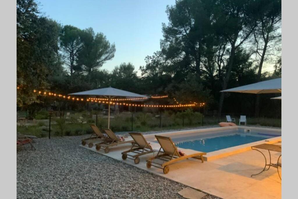 Gite Dans Les Pins Avec Piscine Mazan Exterior foto