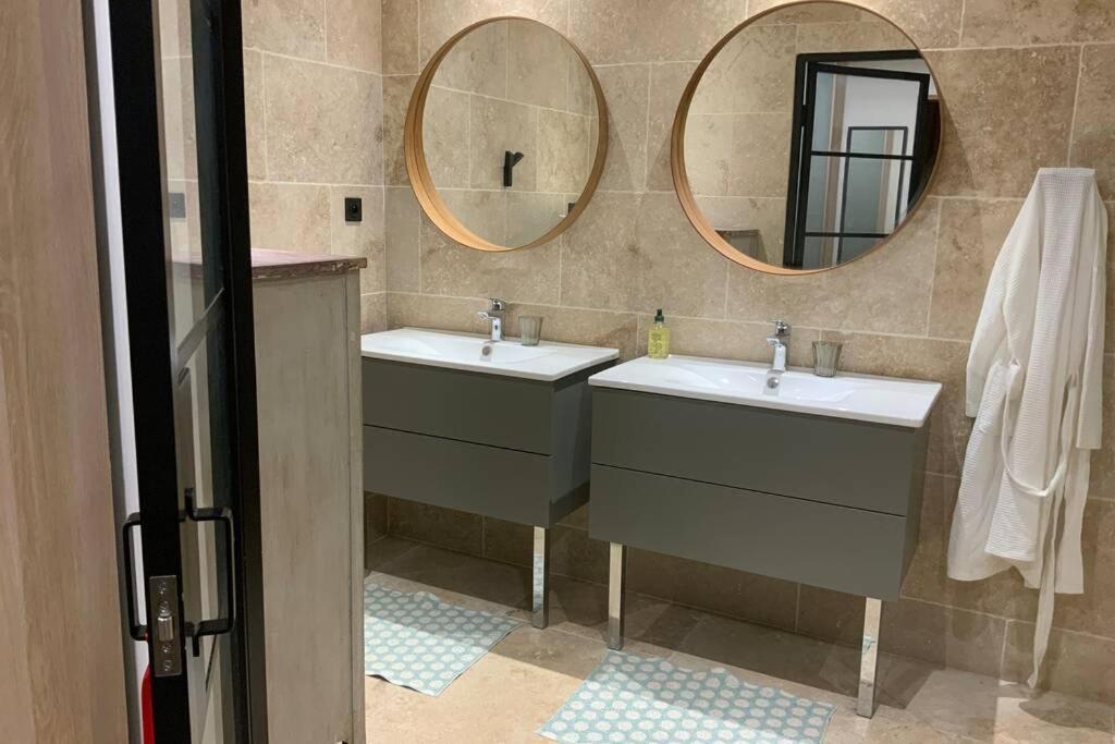 Gite Dans Les Pins Avec Piscine Mazan Exterior foto