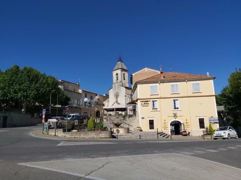 Gite Dans Les Pins Avec Piscine Mazan Exterior foto