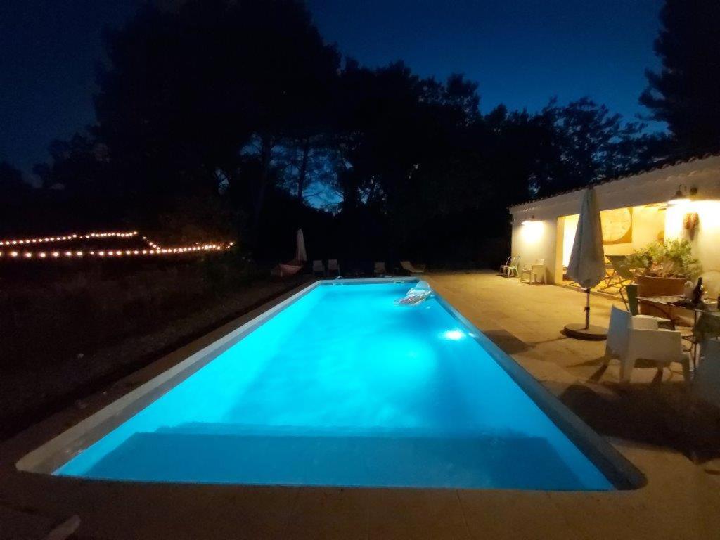 Gite Dans Les Pins Avec Piscine Mazan Exterior foto